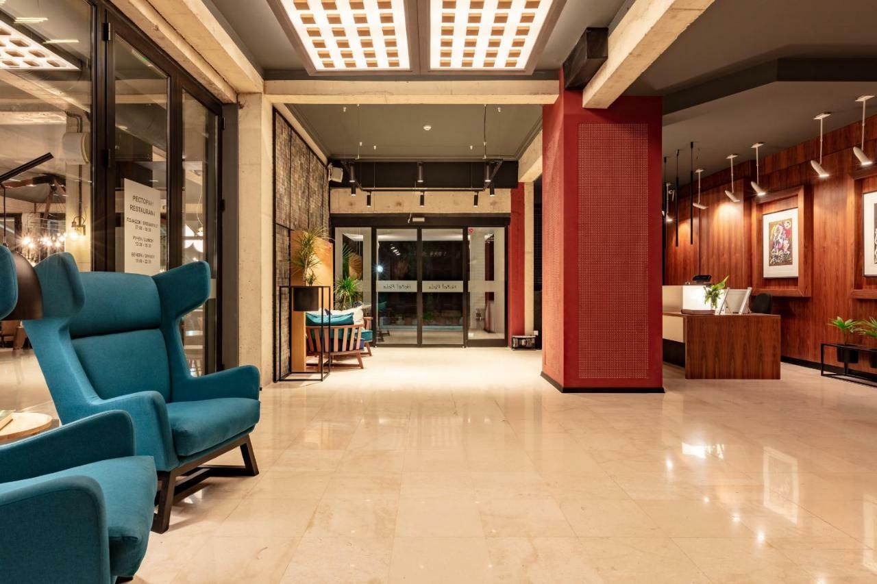 Hotel Pela オフリド エクステリア 写真
